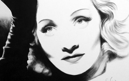Marlene Dietrich black and white